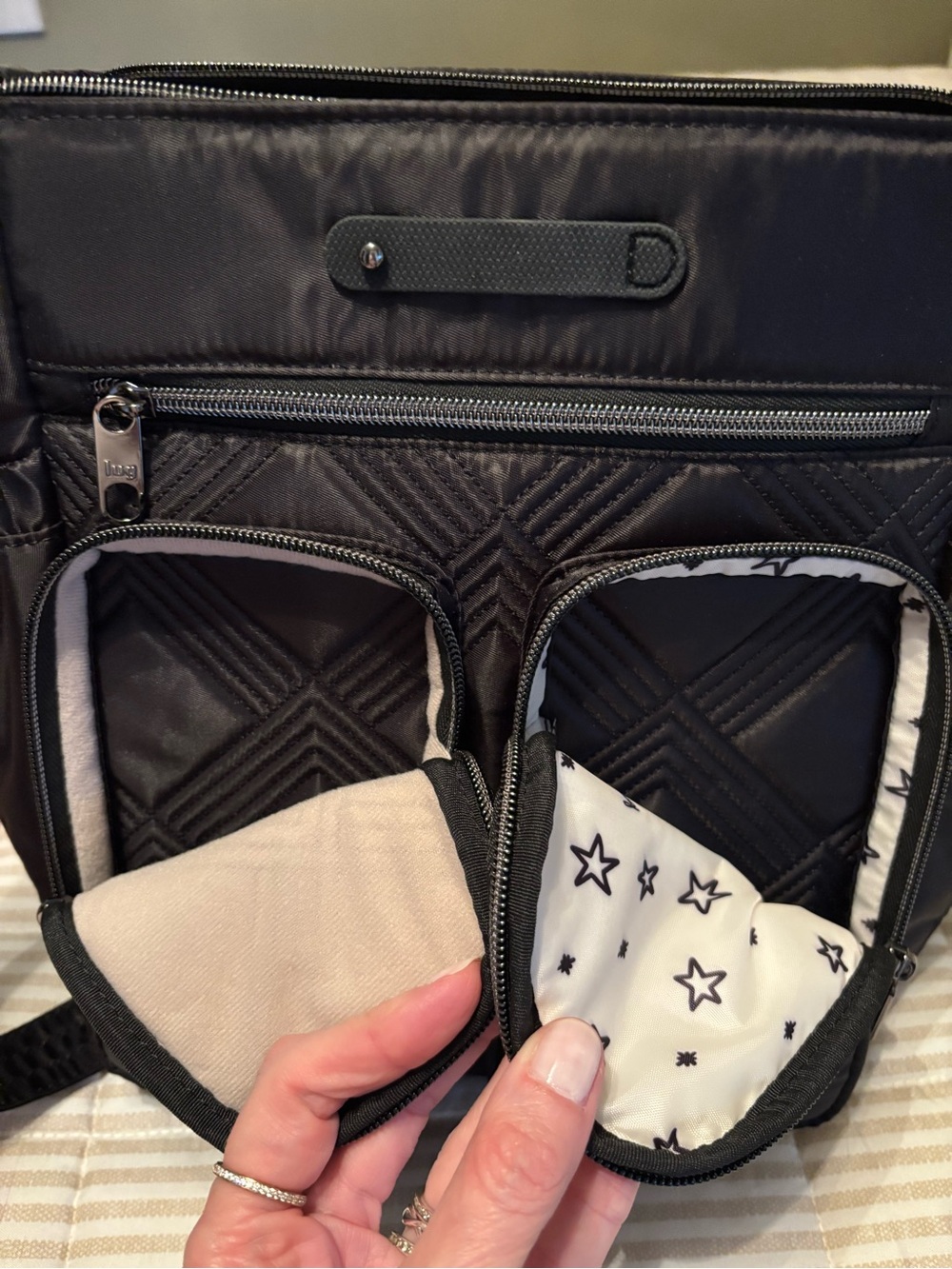 Lug Toodles Black Quilted Crossbody Bag with Star-Print Interior - Picture 6 of 8